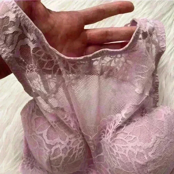 Victoria's Secret PINK Bralette Blush Pink Lace Top Small DD NWT - Picture 5 of 6